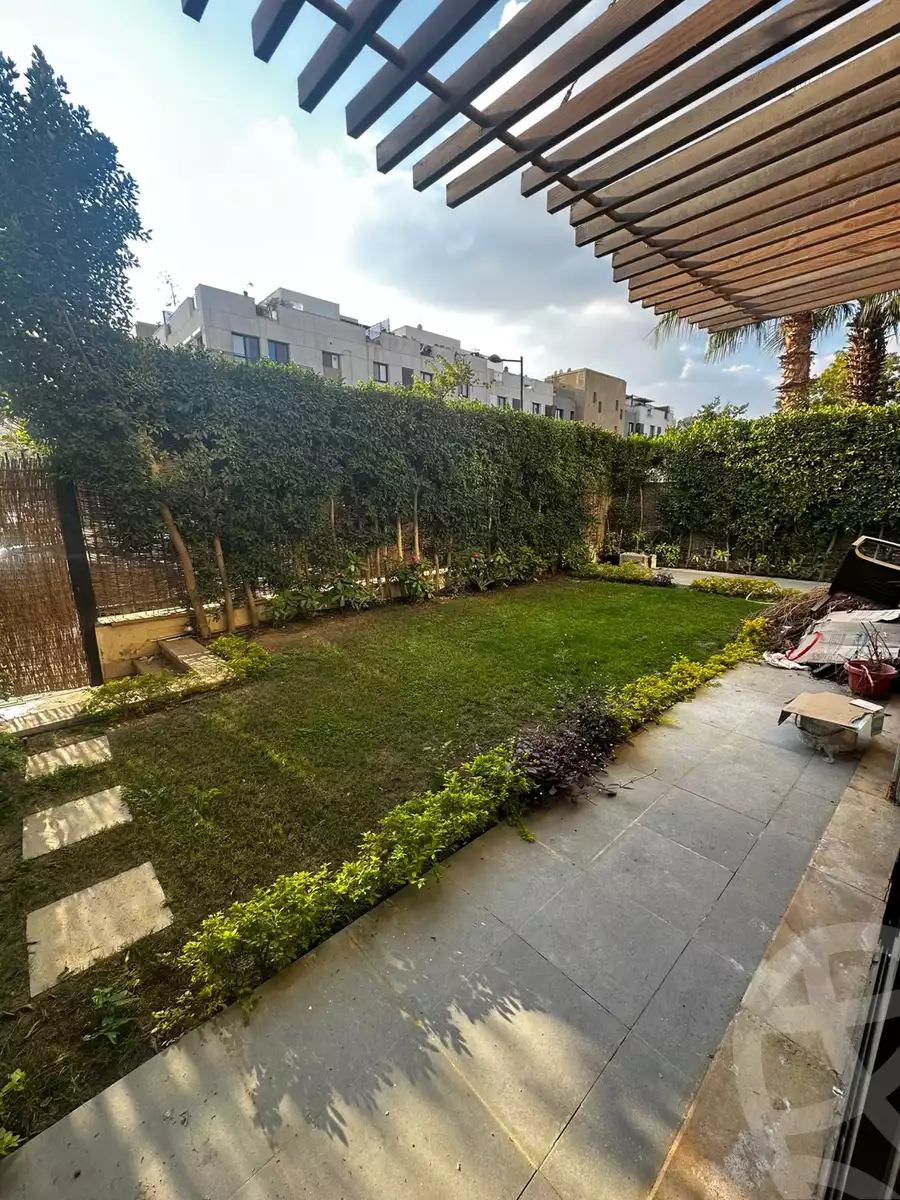 https://aqarmap.com.eg/en/listing/5935456-for-rent-cairo-el-sheikh-zayed-city-compounds-kmbwnd-wyst-twn-swdyk
