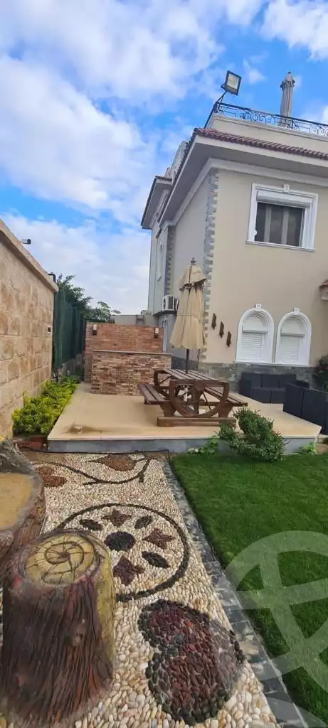 https://aqarmap.com.eg/en/listing/5936036-for-sale-cairo-el-sheikh-zayed-city-alex-cairo-desert-road-kmbwnd-fy-tryq-skndry-lshrwy