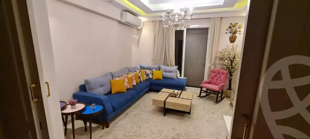 https://aqarmap.com.eg/en/listing/5936036-for-sale-cairo-el-sheikh-zayed-city-alex-cairo-desert-road-kmbwnd-fy-tryq-skndry-lshrwy