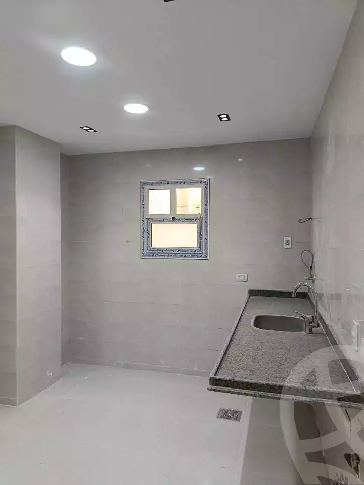 https://aqarmap.com.eg/ar/listing/5936997-for-rent-cairo-mokattam-lhdb-l-ly