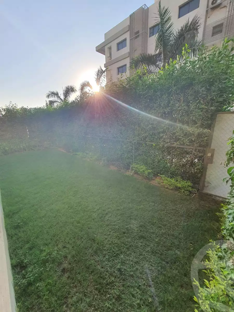 https://aqarmap.com.eg/en/listing/5937747-for-sale-cairo-new-cairo-compounds-fifth-square