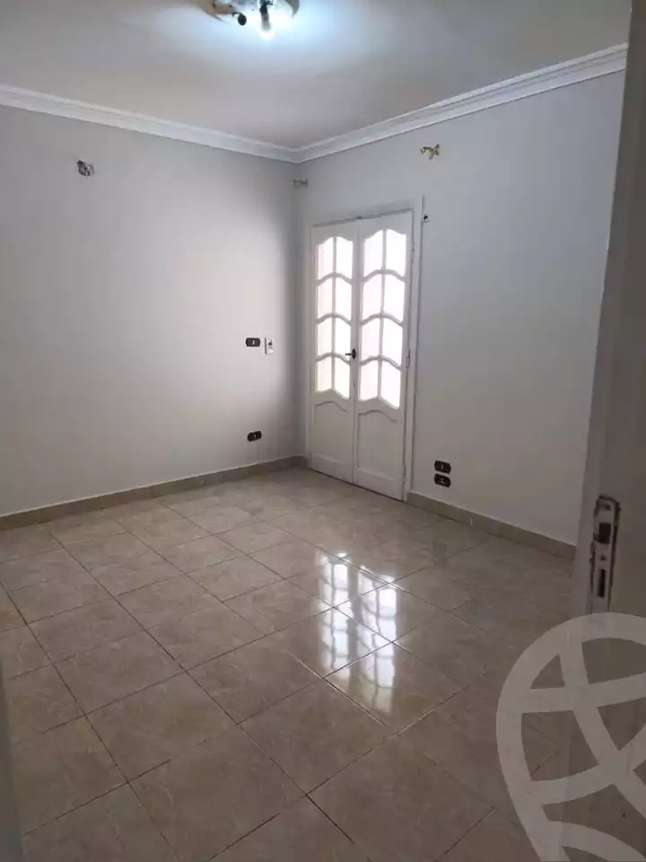 https://aqarmap.com.eg/en/listing/5938577-for-rent-cairo-mokattam-lhdb-l-ly