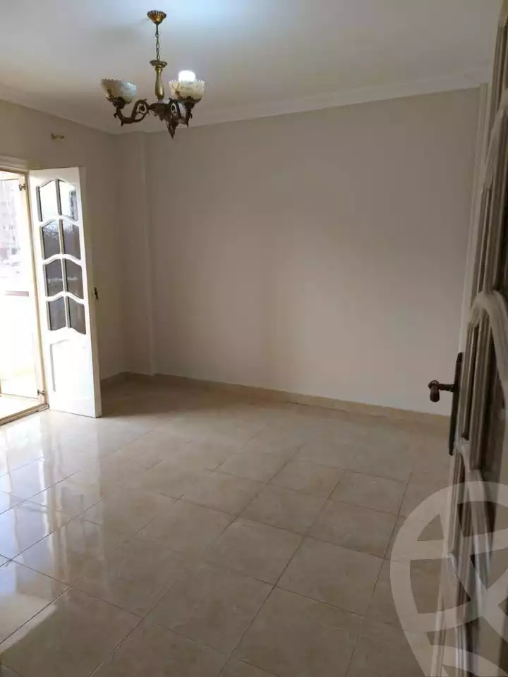 https://aqarmap.com.eg/en/listing/5938577-for-rent-cairo-mokattam-lhdb-l-ly