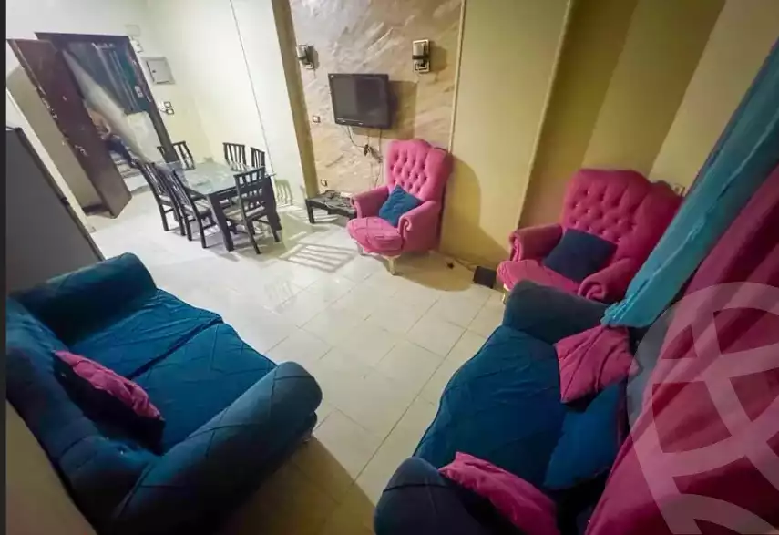 https://aqarmap.com.eg/en/listing/5938728-for-sale-cairo-faisal-kafr-tohormos-queen-nazli-st