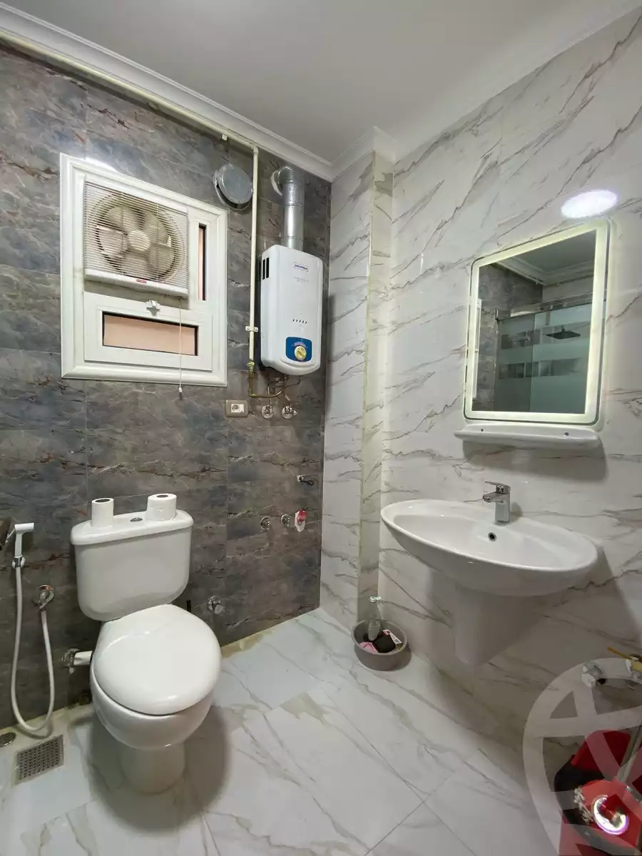 https://aqarmap.com.eg/en/listing/5939014-for-rent-cairo-new-cairo-compounds-the-square