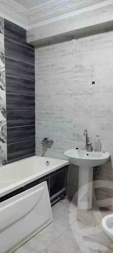 https://aqarmap.com.eg/ar/listing/5939049-for-sale-qalyubia-shubra-el-khaima