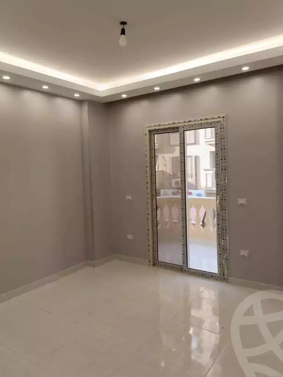 https://aqarmap.com.eg/en/listing/5939260-for-sale-cairo-mokattam-lhdb-l-ly