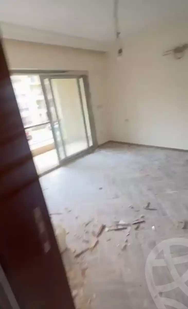 https://aqarmap.com.eg/en/listing/5939318-for-sale-cairo-new-cairo-compounds-stwn-ryzydns-by-ar-y-llttwyr