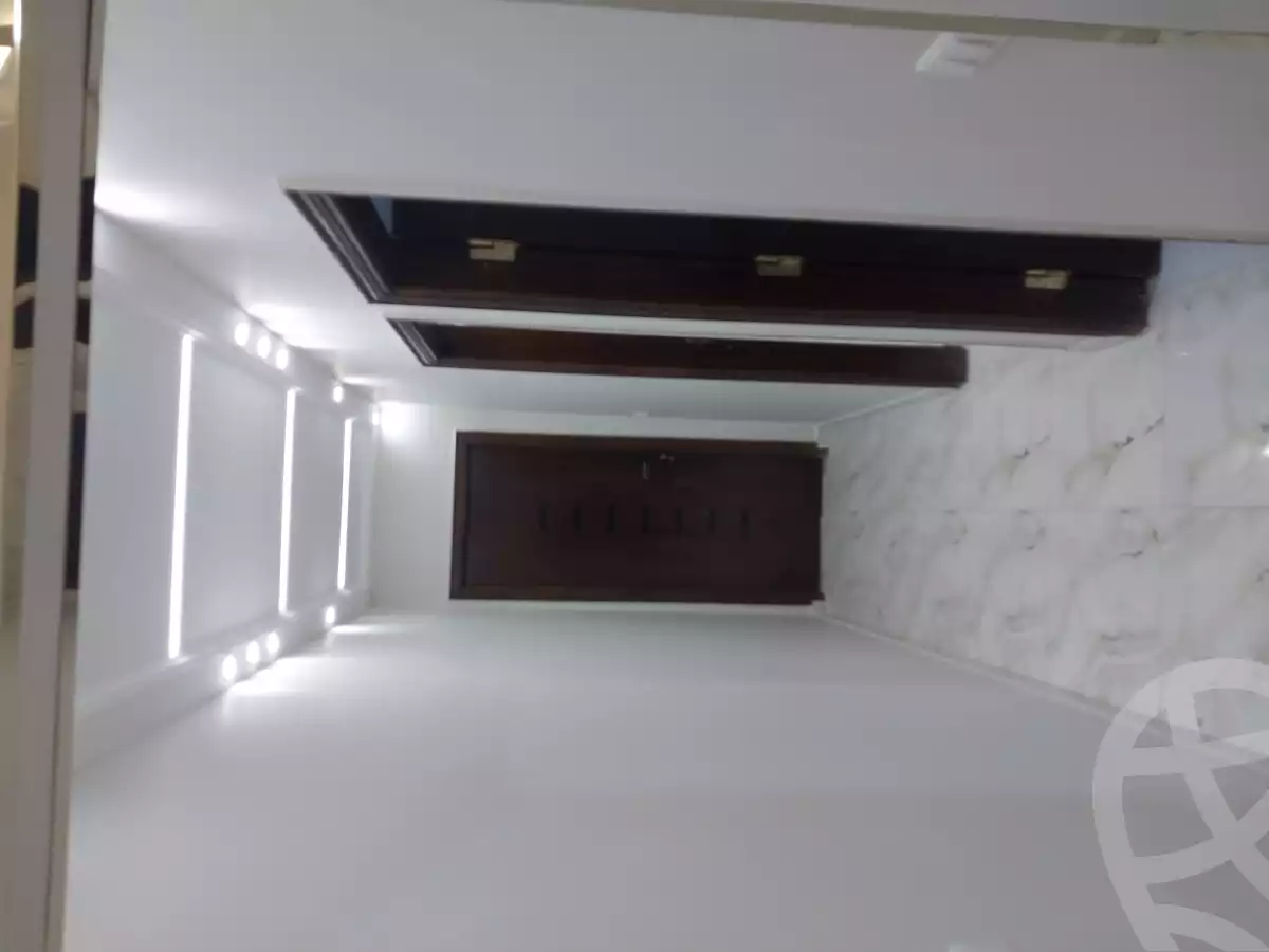 https://aqarmap.com.eg/ar/listing/4455595-for-sale-cairo-el-maadi-zahraa-el-maadi-first-neighborhood