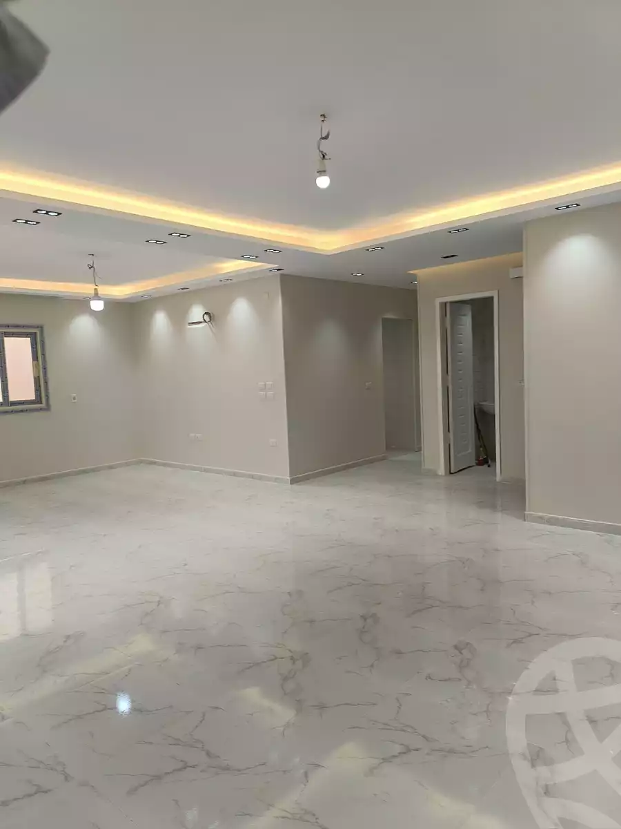 https://aqarmap.com.eg/ar/listing/5940726-for-rent-cairo-mokattam-lhdb-l-ly