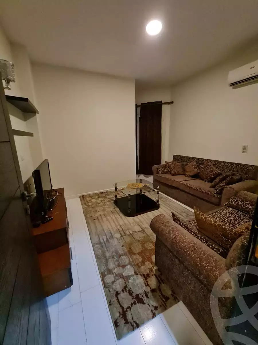 https://aqarmap.com.eg/en/listing/5940860-for-rent-cairo-el-sheikh-zayed-city-compounds-dh-drys