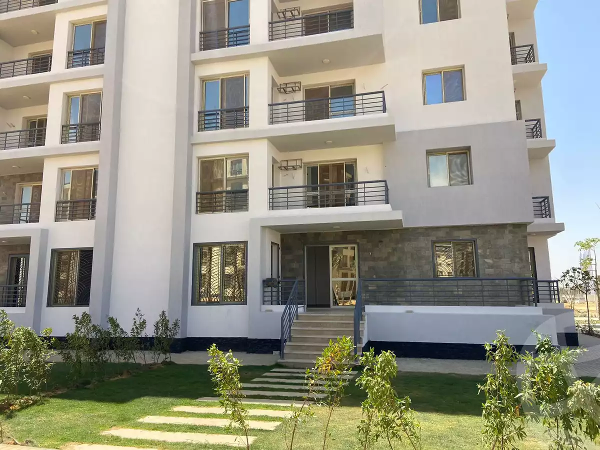 https://aqarmap.com.eg/en/listing/5941372-for-sale-cairo-el-sheikh-zayed-city-lshykh-zyd-ljdyd-west-view-residence-hdp