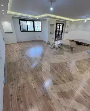 https://aqarmap.com.eg/en/listing/5941684-for-sale-cairo-mokattam-lhdb-l-ly