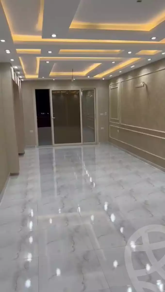 https://aqarmap.com.eg/ar/listing/5939958-for-sale-cairo-helwan-kwrnysh-hlwn