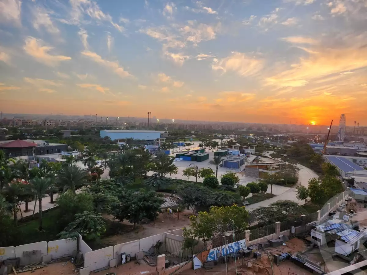 https://aqarmap.com.eg/en/listing/5943180-for-sale-cairo-el-sheikh-zayed-city-compounds-zyd-wr-llttwyr-park-side-residences