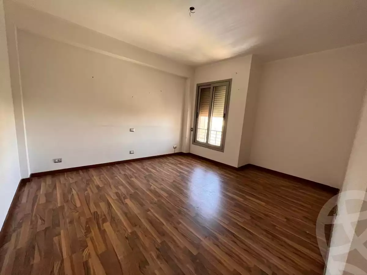 https://aqarmap.com.eg/ar/listing/5943233-for-sale-cairo-6th-of-october-compounds-palm-parks