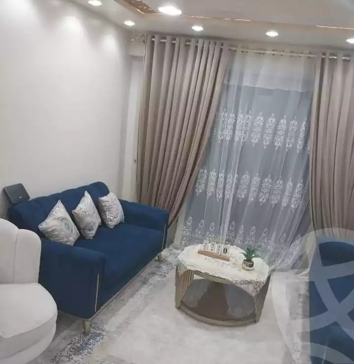 https://aqarmap.com.eg/ar/listing/5944068-for-sale-alexandria-l-jmy-lbytsh-el-saleheen-mosque-st