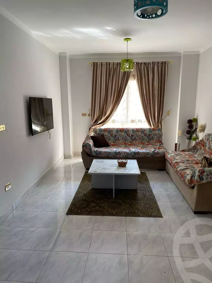 https://aqarmap.com.eg/en/listing/5943976-for-rent-cairo-new-cairo-compounds-el-ashrafia