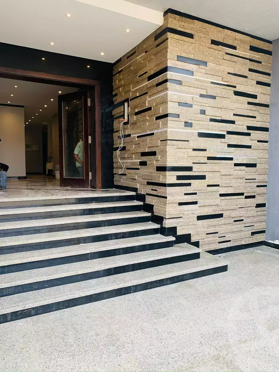 https://aqarmap.com.eg/en/listing/5940269-for-sale-cairo-new-cairo-bait-el-watan-eighth-neighborhood