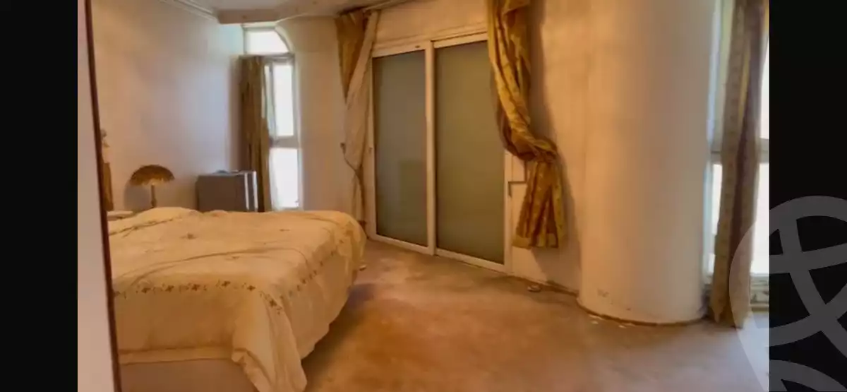 https://aqarmap.com.eg/en/listing/5945589-for-sale-alexandria-camp-cesar-el-gaish-rd