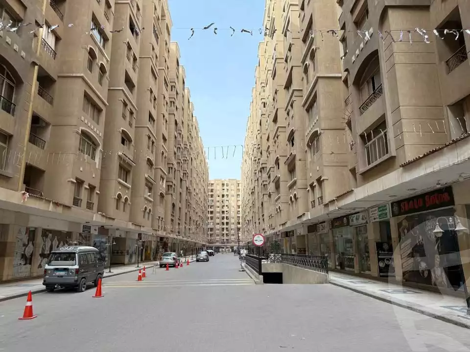 https://aqarmap.com.eg/en/listing/5946197-for-sale-cairo-faisal-el-maryotyah-town-valley-compound-sakan