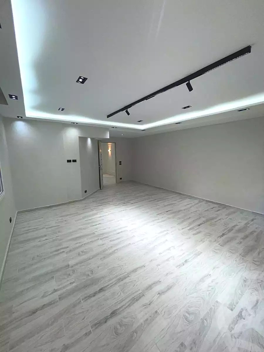 https://aqarmap.com.eg/en/listing/5946534-for-sale-cairo-al-zamalek-mohamed-mazhar-street