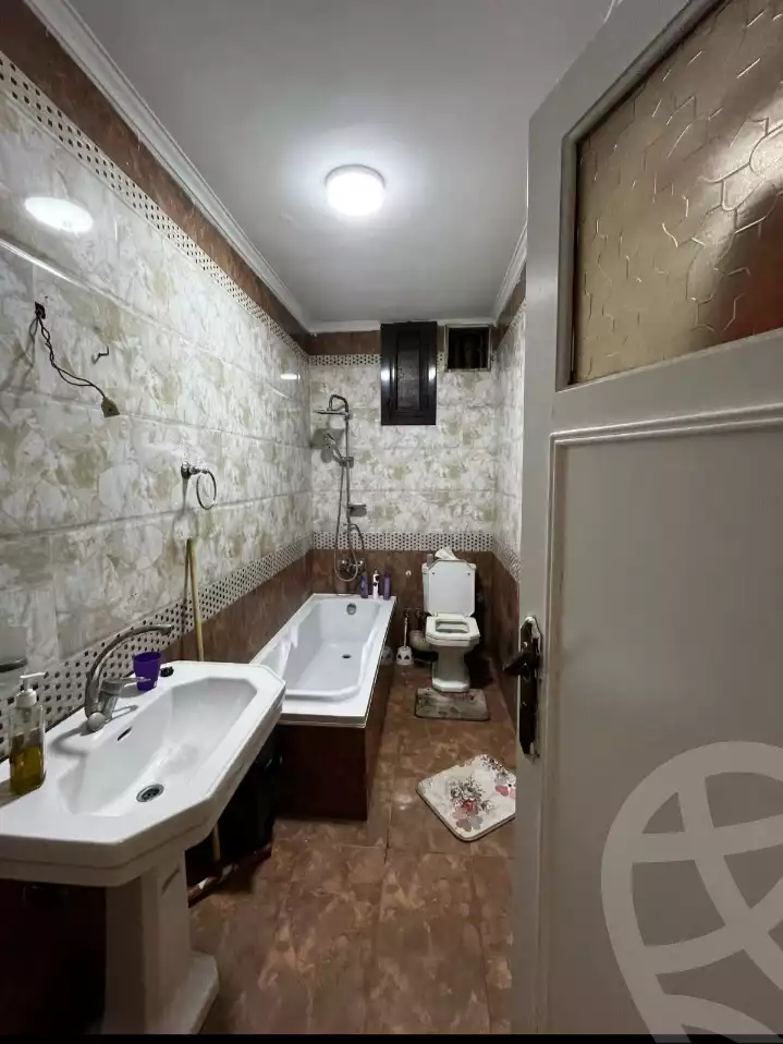 https://aqarmap.com.eg/en/listing/5946529-for-rent-cairo-elnozha-mohammed-kamel-hussein-st