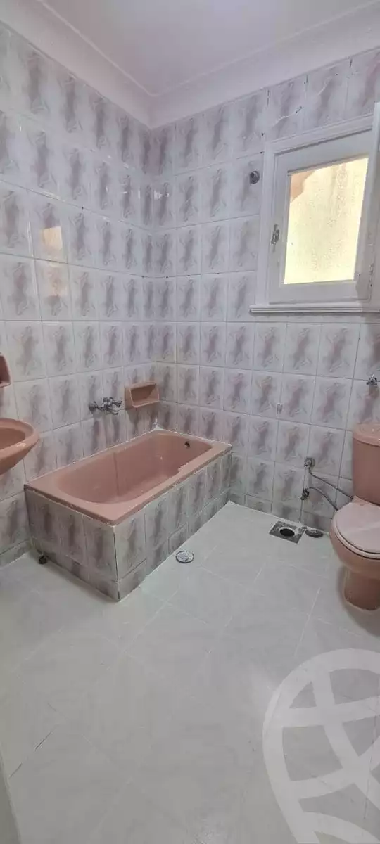 https://aqarmap.com.eg/ar/listing/5946554-for-sale-alexandria-l-jmy-shataa-el-nakheel