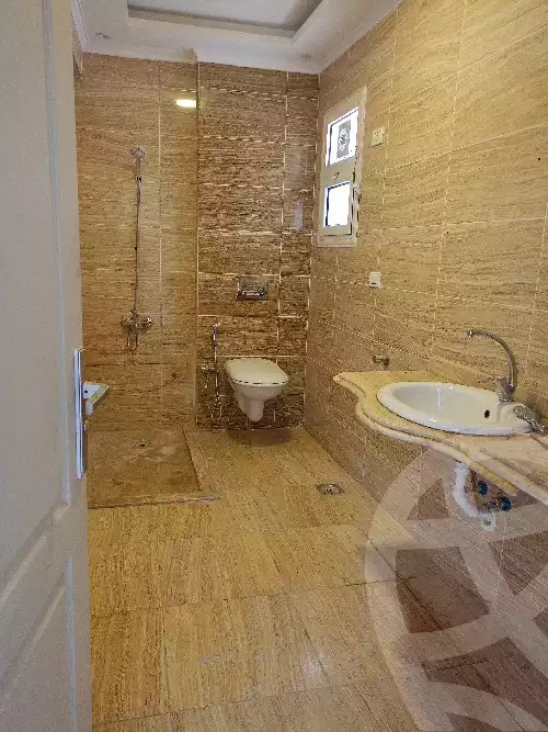 https://aqarmap.com.eg/ar/listing/5948415-for-rent-alexandria-ganaklis-shr-bw-qyr-tryq-lhry