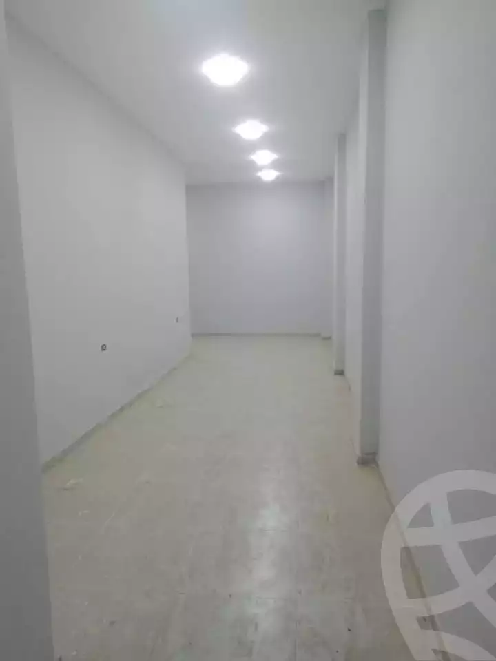 https://aqarmap.com.eg/ar/listing/5948737-for-rent-cairo-mokattam-lhdb-l-ly-shareaa-9