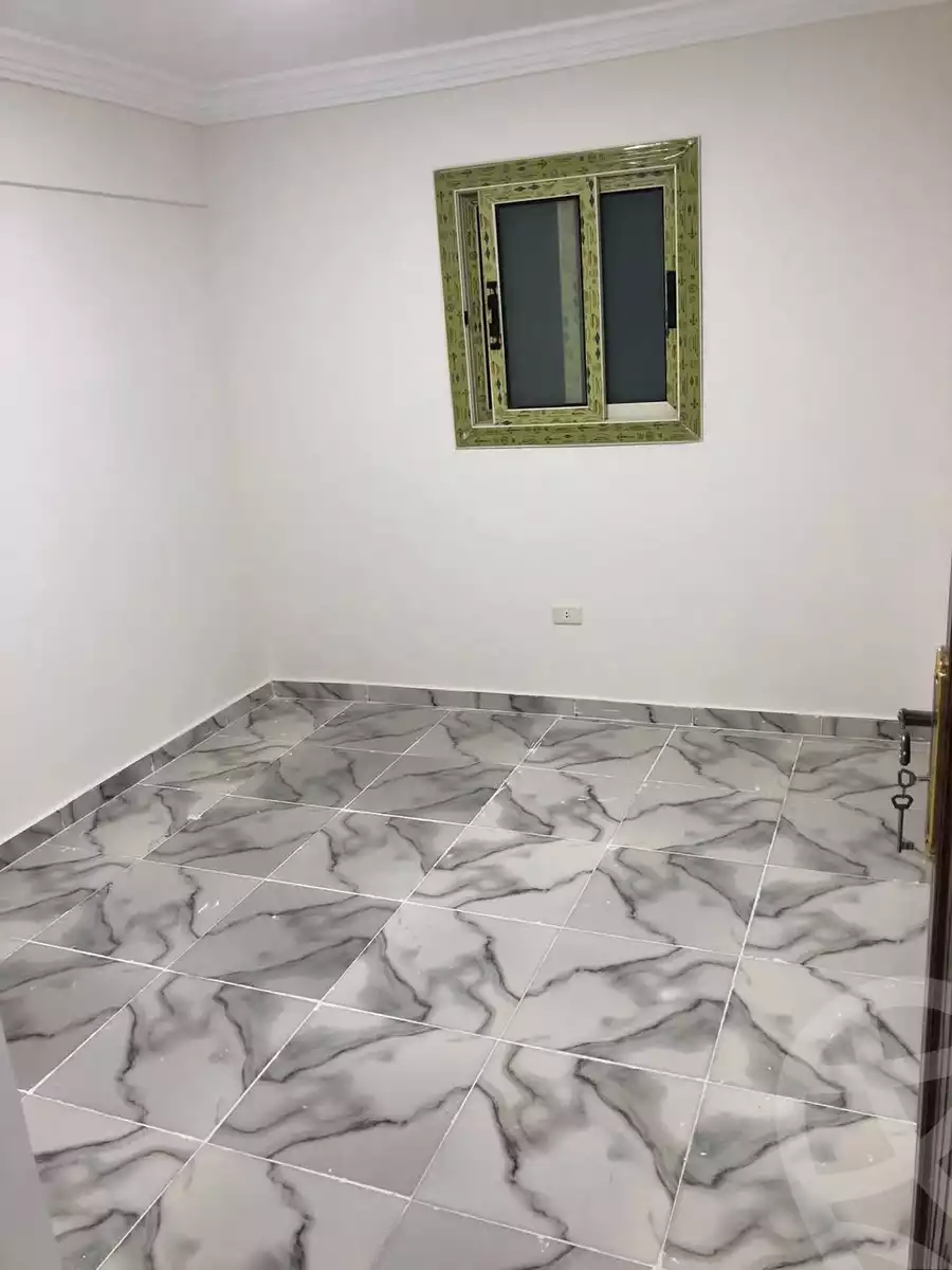 https://aqarmap.com.eg/en/listing/5949704-for-rent-alexandria-l-jmy-el-kilo-21