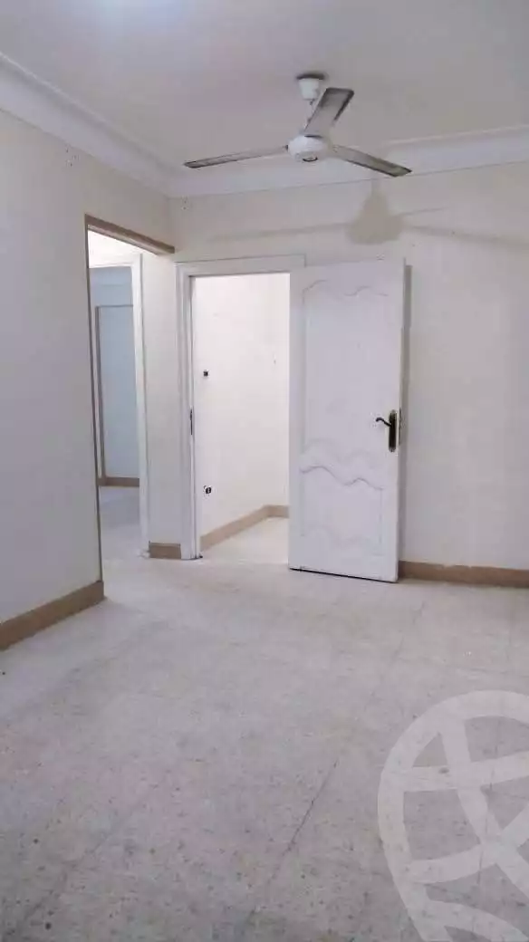 https://aqarmap.com.eg/ar/listing/5949869-for-rent-alexandria-l-jmy-el-hanouvel