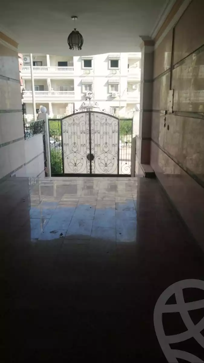 https://aqarmap.com.eg/en/listing/5950158-for-sale-cairo-al-oubour-el-hay-el-taseaa