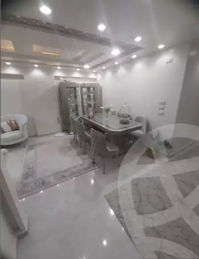 https://aqarmap.com.eg/en/listing/5950281-for-sale-alexandria-l-jmy-lbytsh-el-saleheen-mosque-st