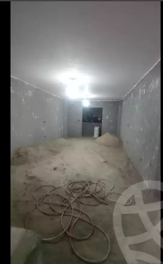 https://aqarmap.com.eg/ar/listing/5950547-for-sale-cairo-helwan-hadayek-helwan-el-khashab-canal