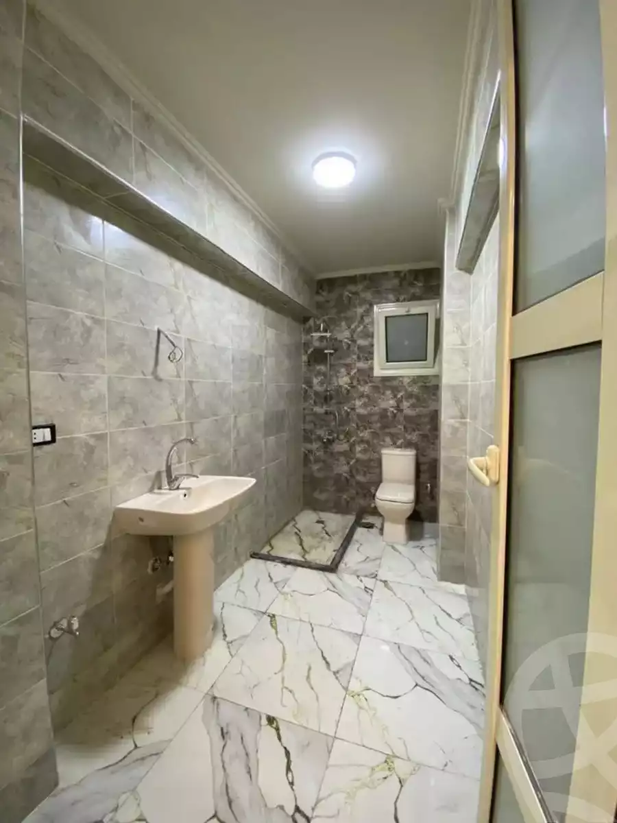 https://aqarmap.com.eg/ar/listing/5951261-for-sale-alexandria-l-jmy-lbytsh-al-samalehy-1-st