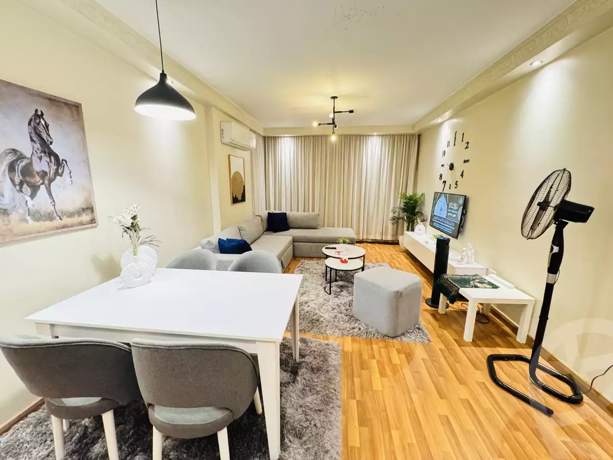 https://aqarmap.com.eg/en/listing/5951687-for-rent-cairo-mokattam-compounds-kmbwnd-jwldn-jyts