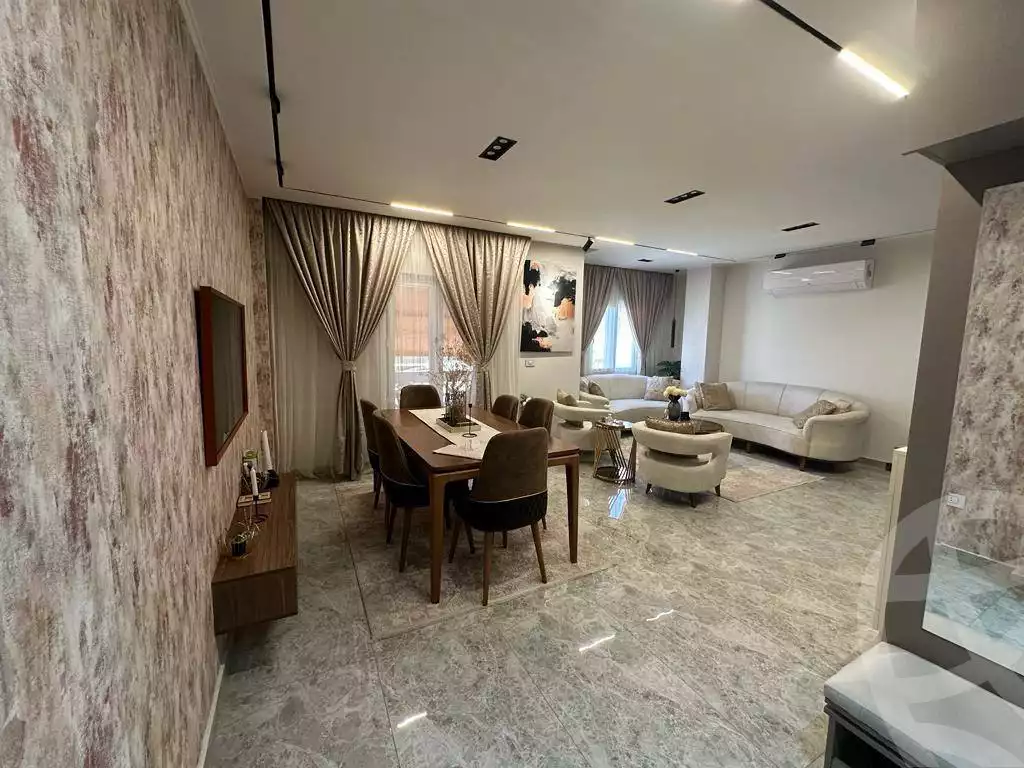 https://aqarmap.com.eg/en/listing/5952555-for-sale-cairo-mokattam-compounds