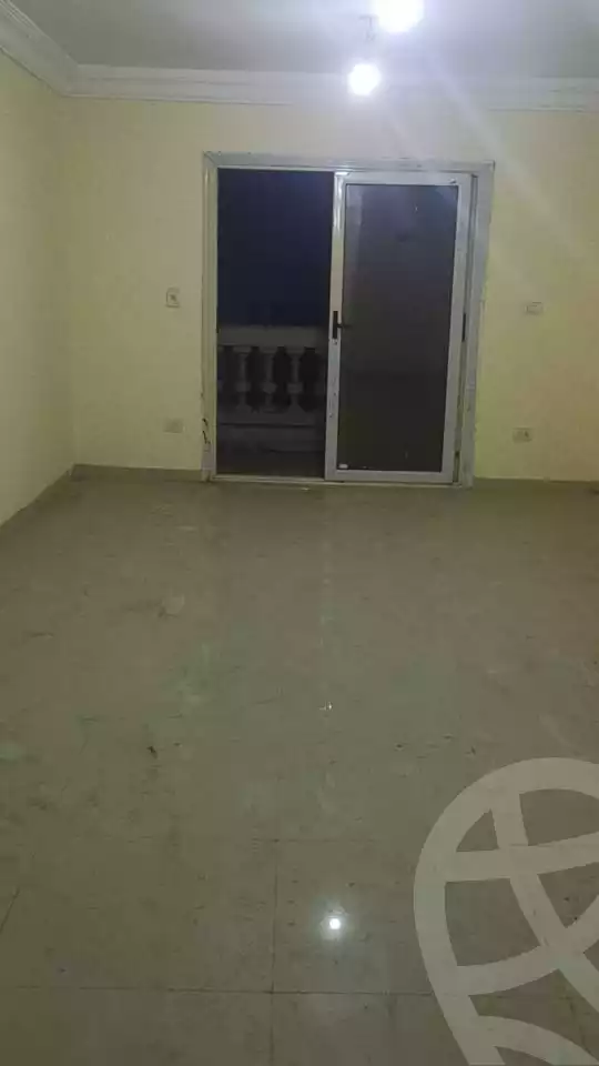 https://aqarmap.com.eg/en/listing/5952566-for-rent-alexandria-glim