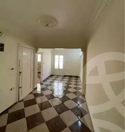 https://aqarmap.com.eg/en/listing/5952790-for-sale-alexandria-el-asafra-shr-45