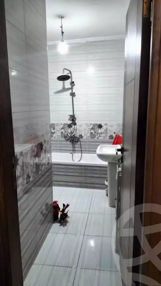 https://aqarmap.com.eg/en/listing/5952859-for-sale-alexandria-glim-shr-bw-qyr-tryq-lhry