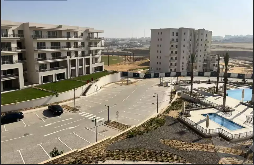 https://aqarmap.com.eg/en/listing/5953026-for-sale-cairo-mokattam-compounds-uptown-cairo