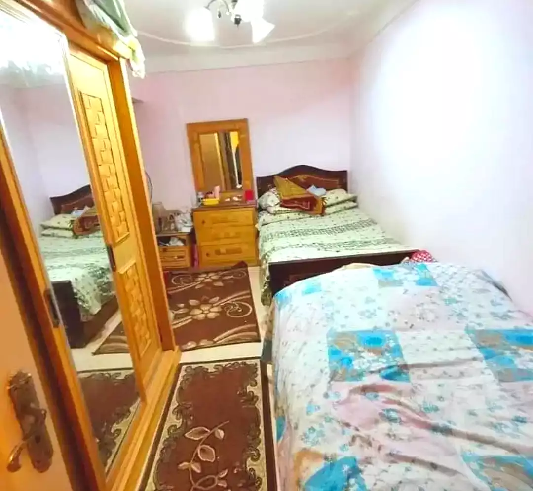 https://aqarmap.com.eg/en/listing/5953044-for-sale-alexandria-l-jmy-lbytsh-el-saleheen-mosque-st