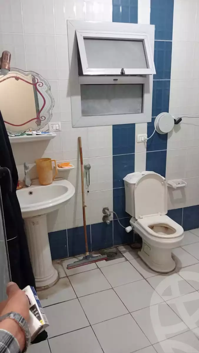 https://aqarmap.com.eg/en/listing/5953240-for-sale-alexandria-l-jmy-lbytsh-ibrahim-othman-st