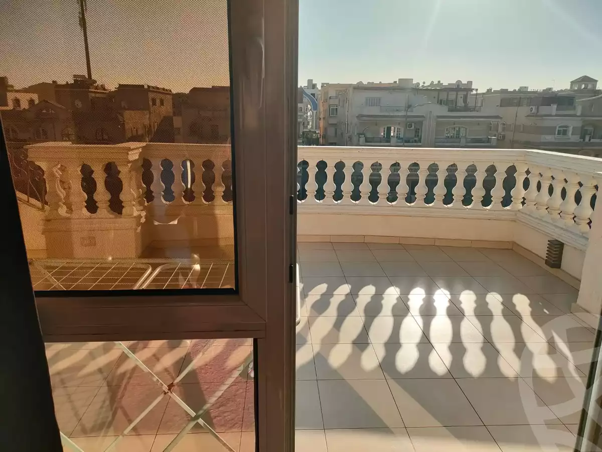 https://aqarmap.com.eg/en/listing/5953802-for-sale-cairo-new-cairo-el-ahyaa-first-neighborhood-street-1