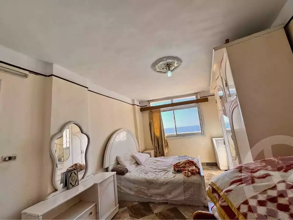 https://aqarmap.com.eg/ar/listing/5953908-for-sale-alexandria-miami-khld-bn-lwlyd