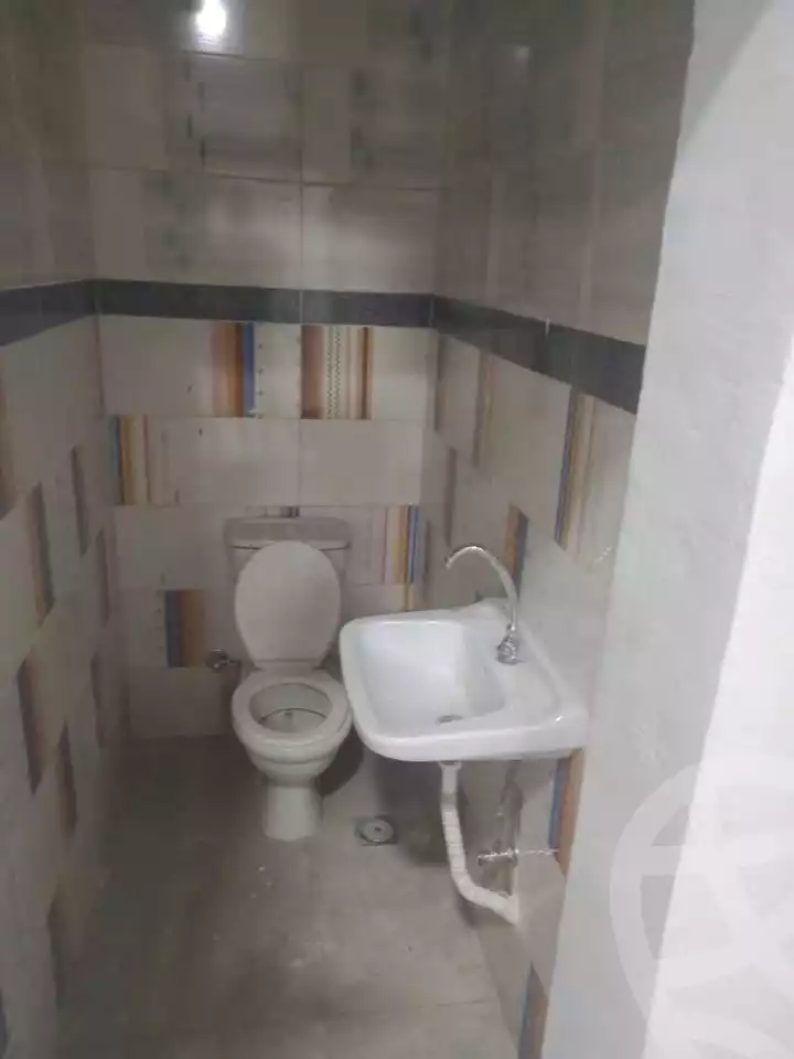 https://aqarmap.com.eg/ar/listing/5954155-for-rent-cairo-mokattam-lhdb-l-ly-shareaa-9