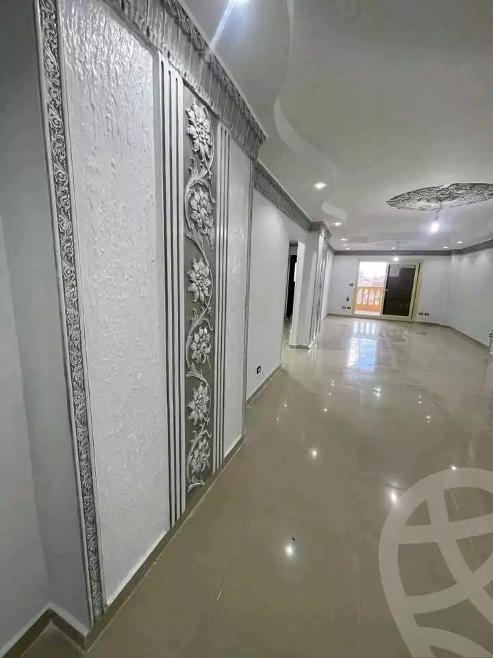 https://aqarmap.com.eg/ar/listing/5954561-for-sale-alexandria-l-jmy-lbytsh-el-reyad-st