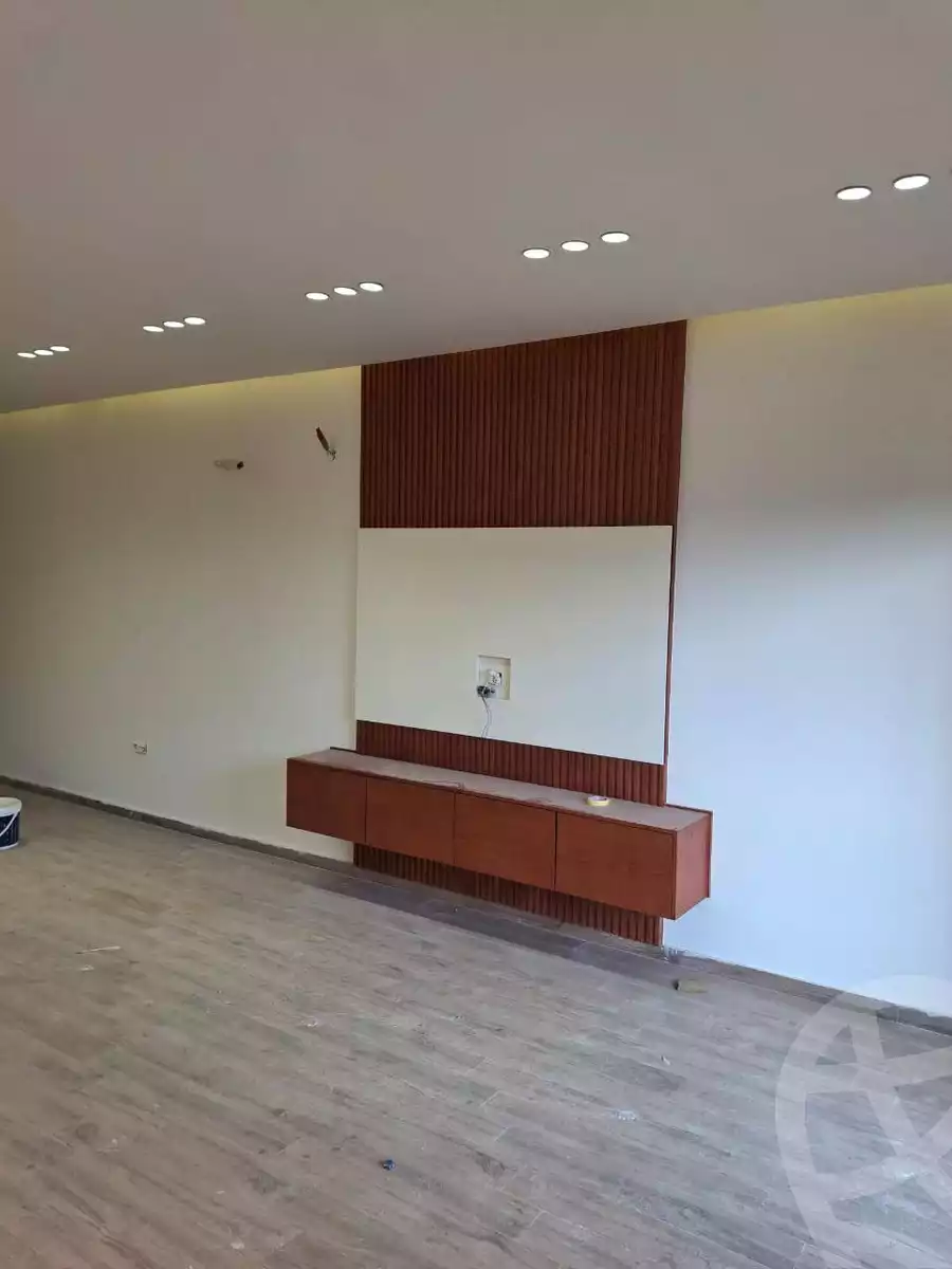 https://aqarmap.com.eg/ar/listing/5955696-for-sale-cairo-mokattam-el-hadabah-el-wosta-compounds-dyar-city-2