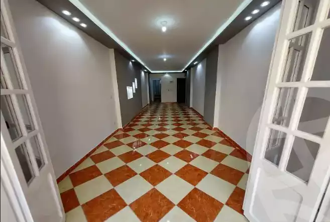 https://aqarmap.com.eg/ar/listing/5956526-for-sale-alexandria-sydy-bshr-sydy-bshr-bhry-shr-khld-bn-lwlyd